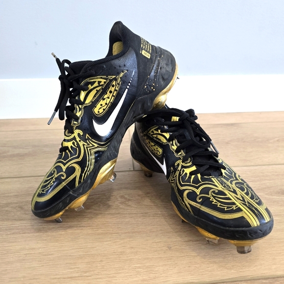 Nike Alpha Huarache Elite 3 Baseball Cleats Black Gold CV3553-001 Mens Size 8